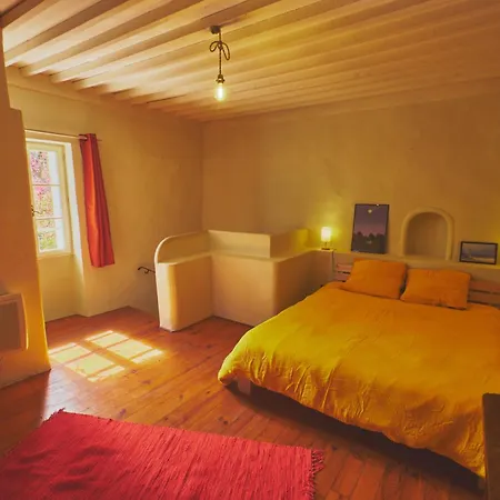 Maison Provencale Avec Jardin *